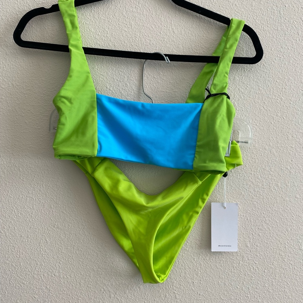 Lovers&Friends Ride the Wave bikini top Sky Blue &Lime neon green bottom size S